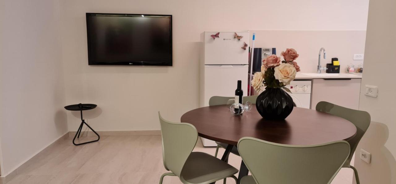 Apartament Yuval Holidey Aprtment Ejlat Zewnętrze zdjęcie